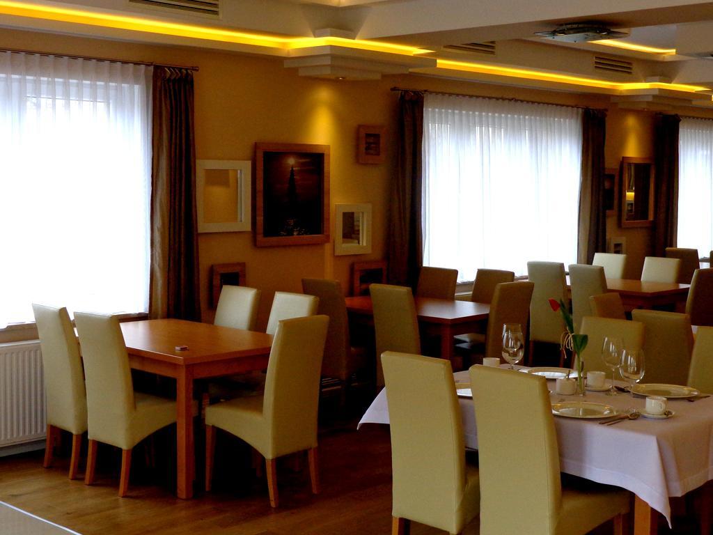 Adamar Jastrzebia Gora Bed & Breakfast エクステリア 写真