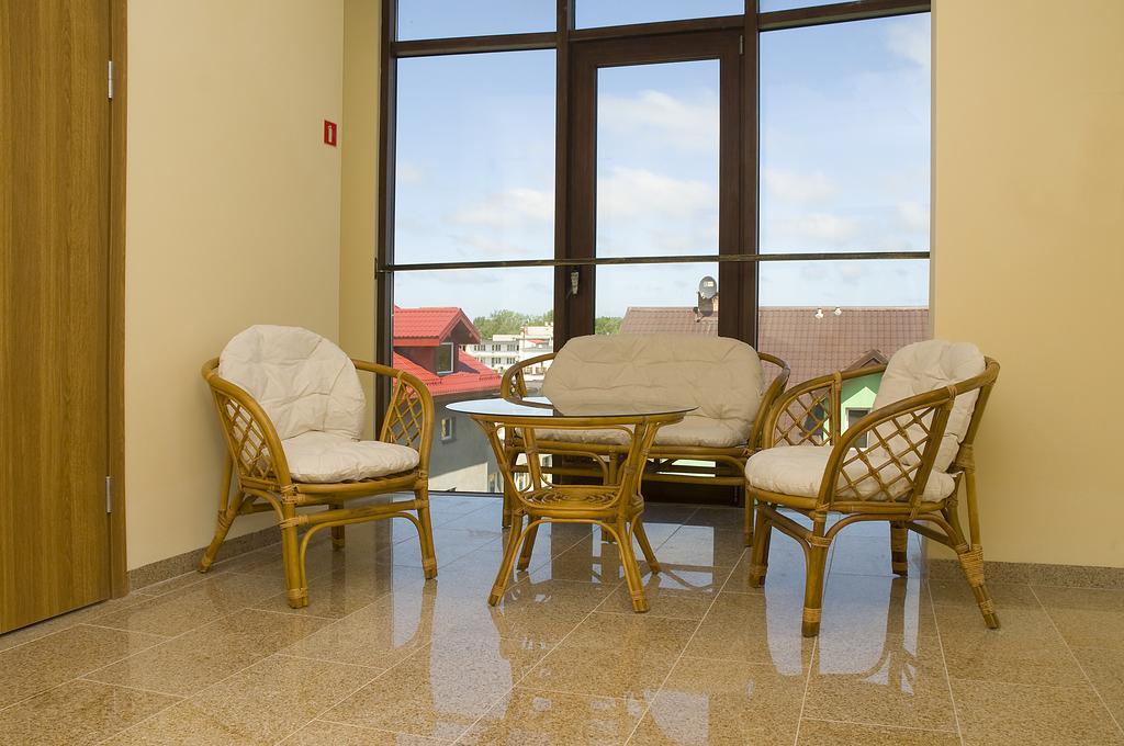 Adamar Jastrzebia Gora Bed & Breakfast エクステリア 写真