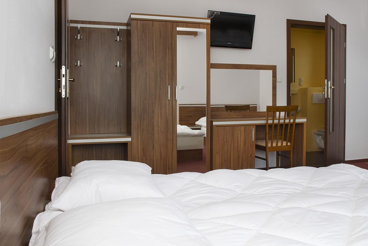 Adamar Jastrzebia Gora Bed & Breakfast エクステリア 写真