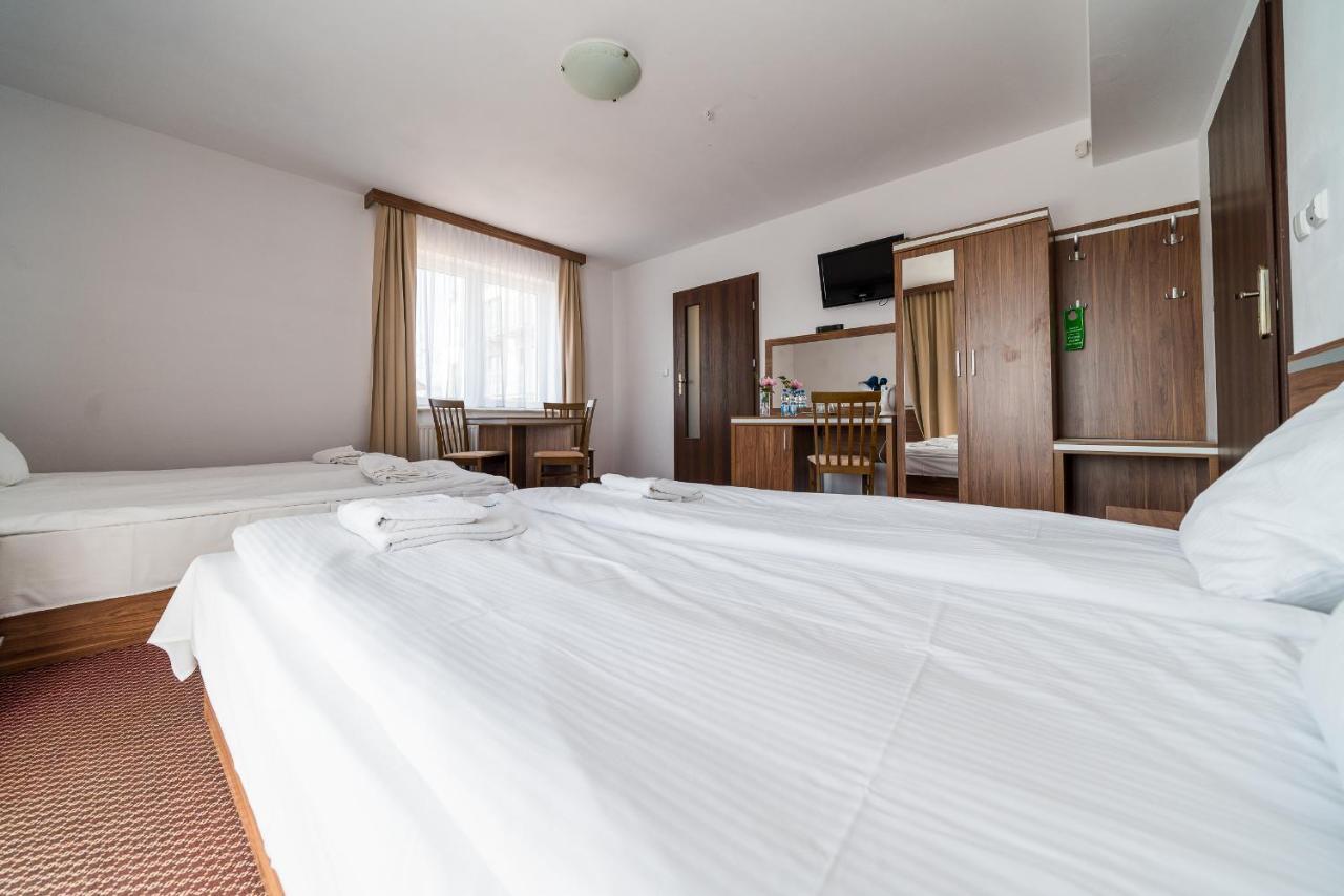 Adamar Jastrzebia Gora Bed & Breakfast エクステリア 写真