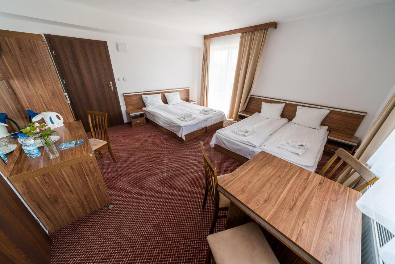 Adamar Jastrzebia Gora Bed & Breakfast エクステリア 写真