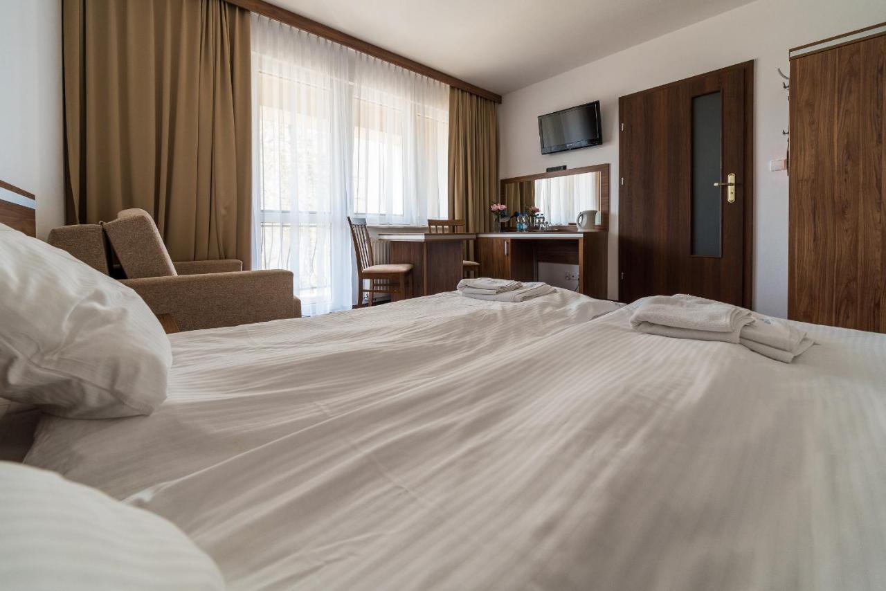 Adamar Jastrzebia Gora Bed & Breakfast エクステリア 写真